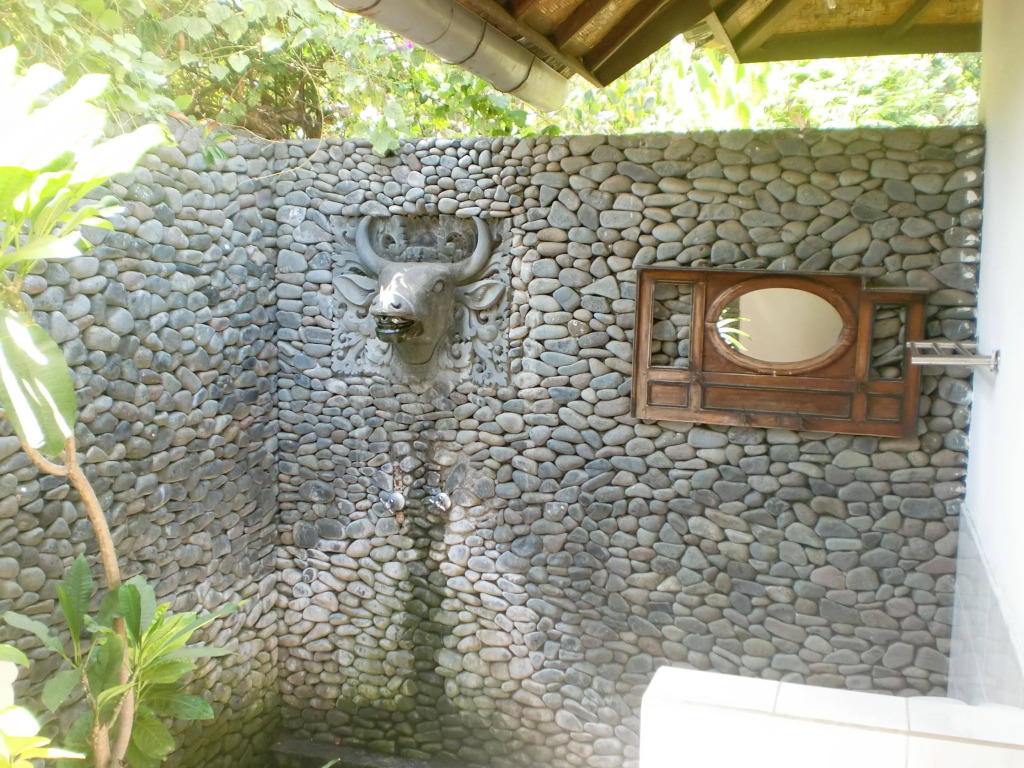 Rare Angon Homestay