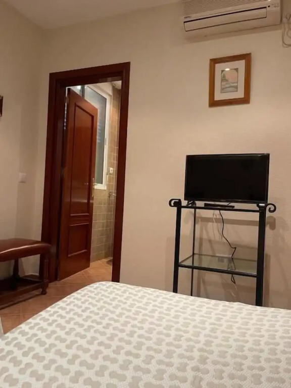 HOSTAL CHIQUININO II