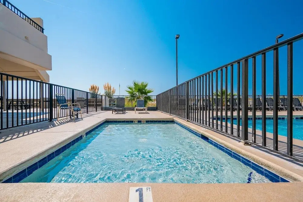 Island Winds West 473 2 Bedroom Condo