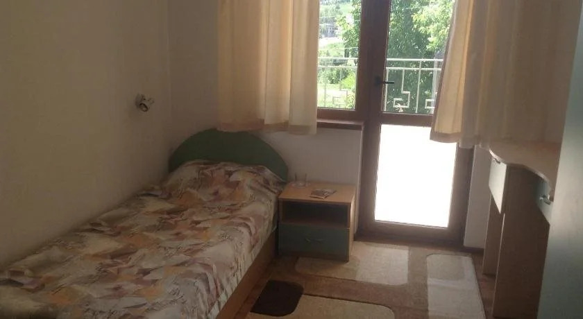 Omiros Family Hotel