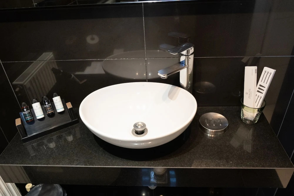 City Loft Hotel
