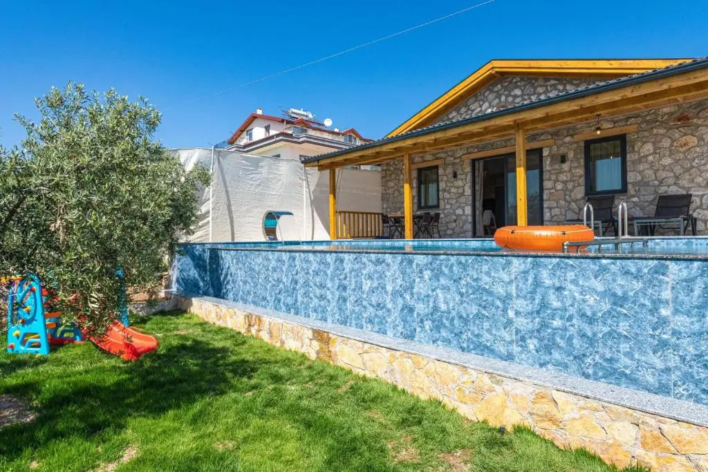 Beyza- Fethiye'de 2+1 Jakuzili Villa