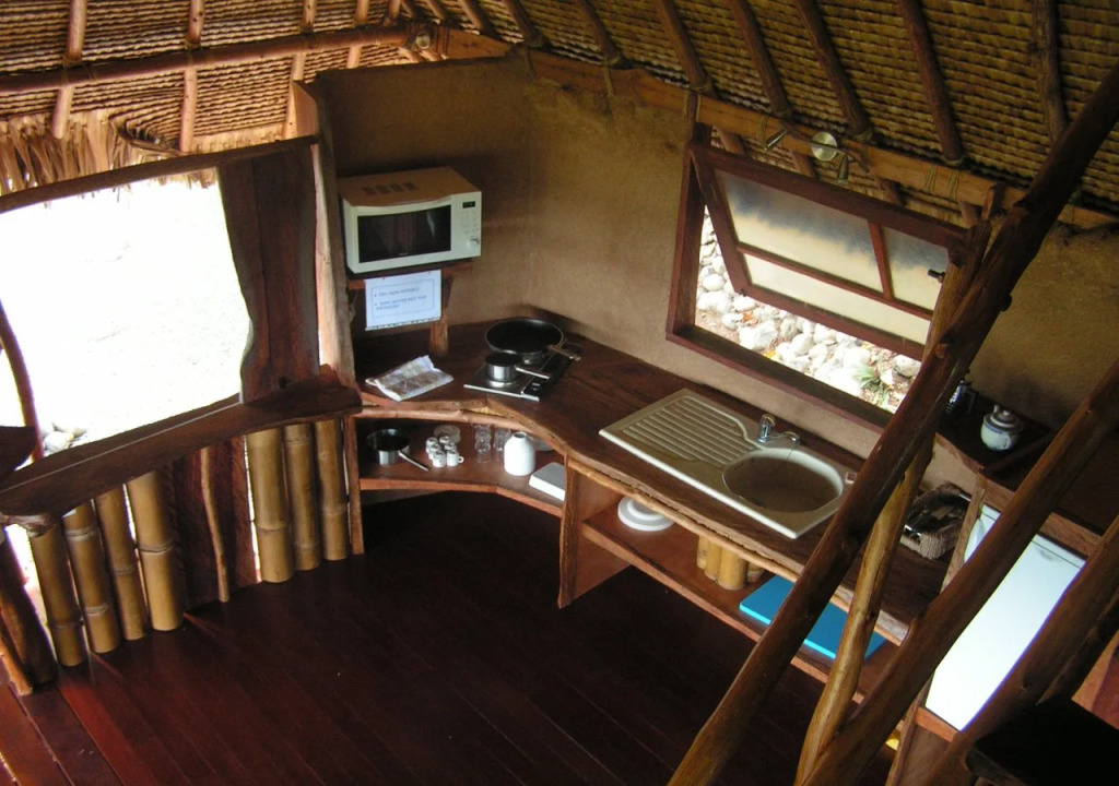 Vanira Lodge