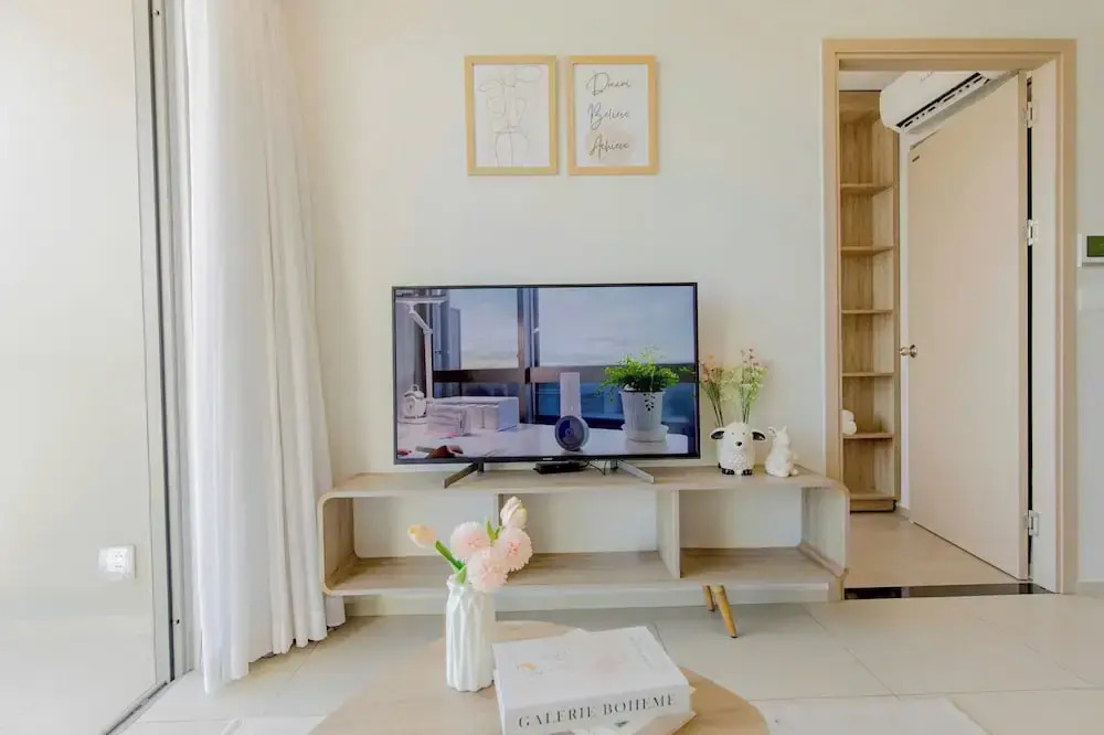 The sóng Remy Apartment