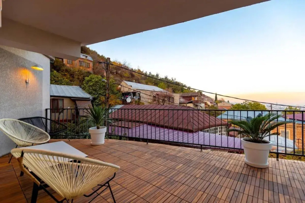 Stylish 2BR apt w huge terrace in Old Tbilisi