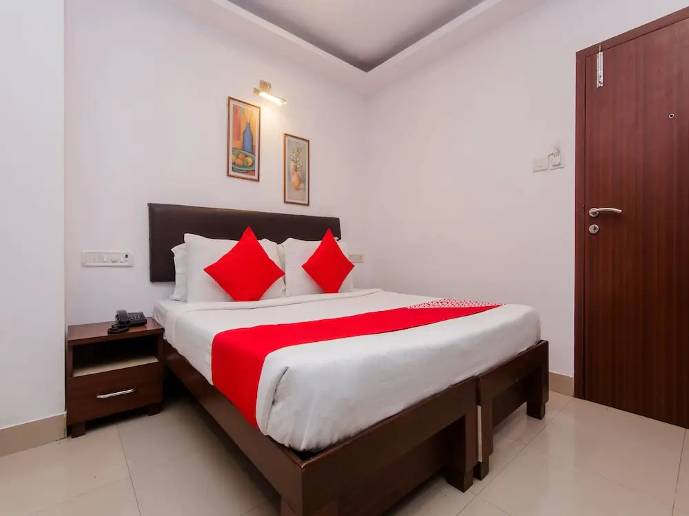 Hotel Bandra Residency