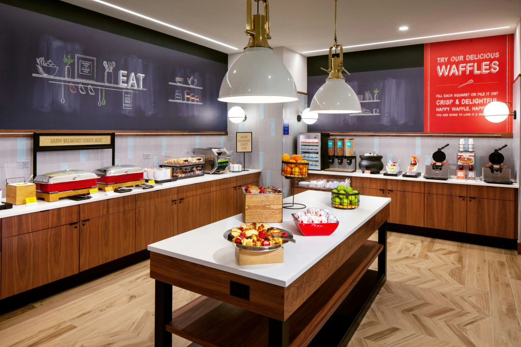 Hampton by Hilton at the Boston Seaport District