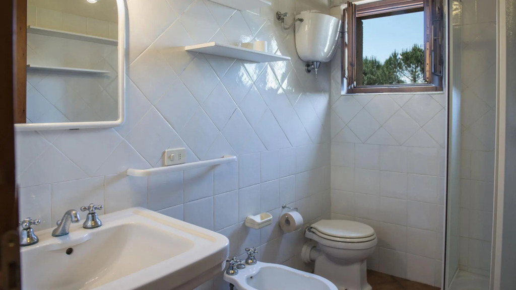 Le Caselle 26, Emma Villas
