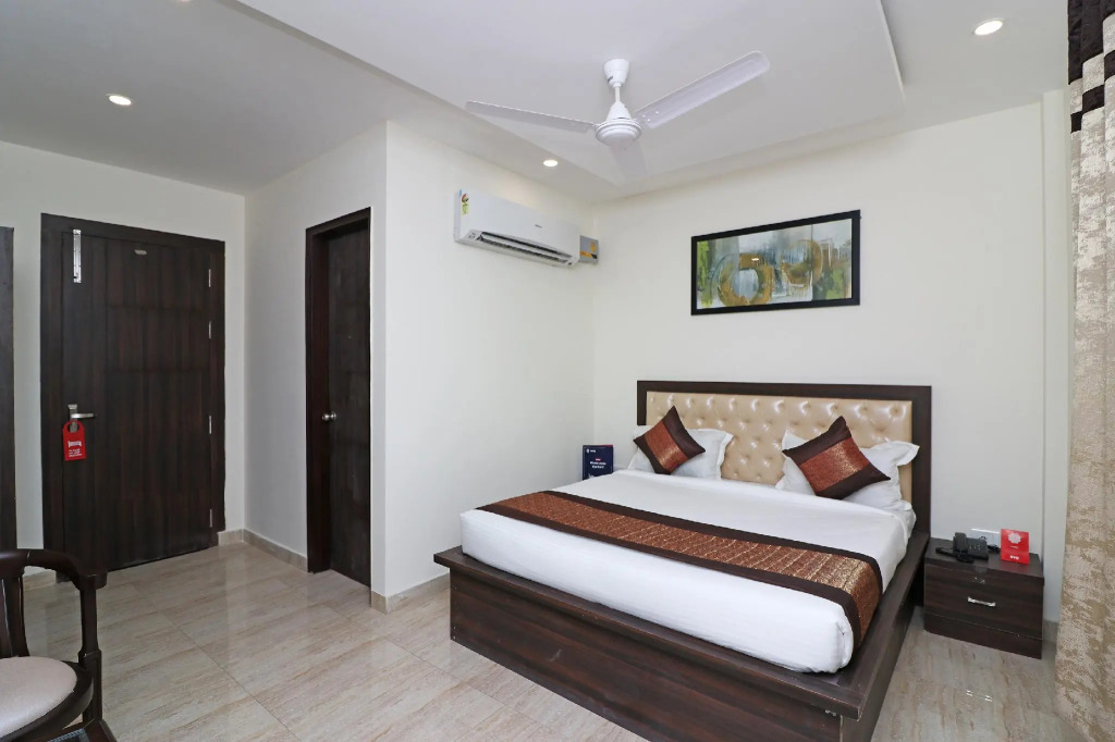 Townhouse Grand Inn