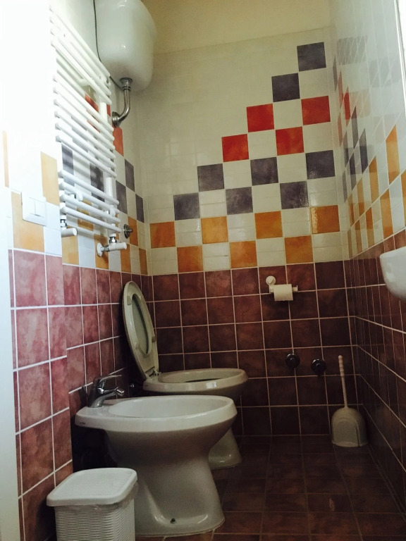 B&B PompeiLog