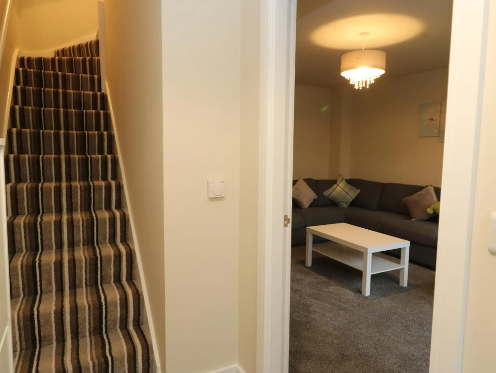Modern Town House Shepley
