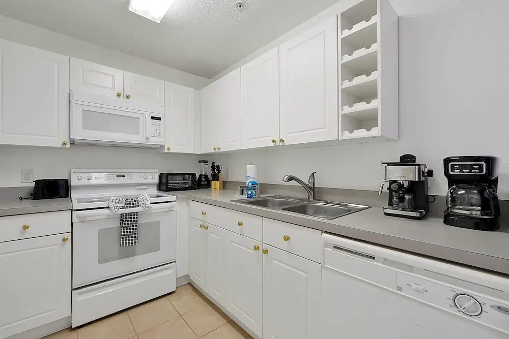 2728 Club Cortile Circle Unit A 3bed
