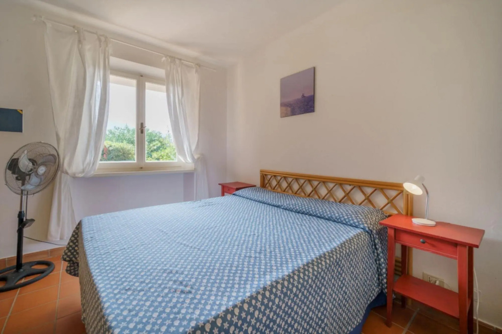 Two room apartment with beautiful terrace close to Forno beach-BAIA BLU N°5