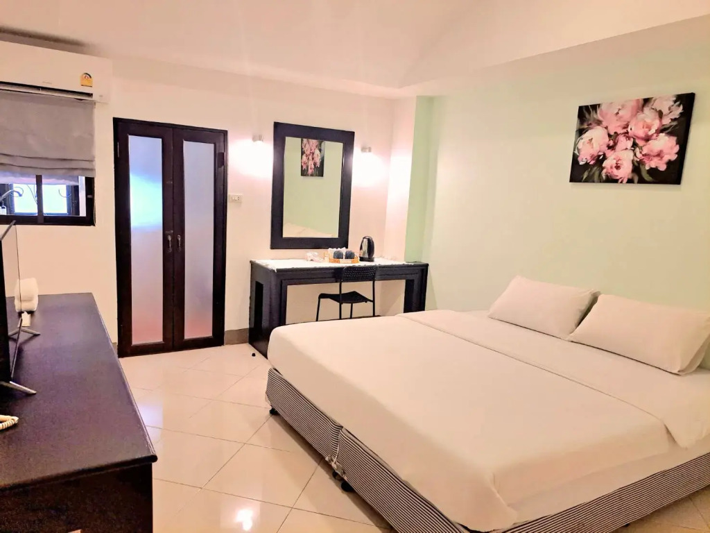 Royal Princess City Lamphun Hotel