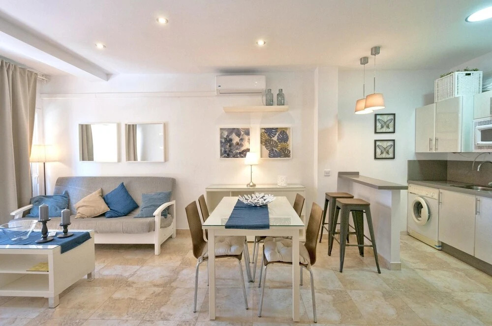 Apartment With 2 Bedrooms in Fuengirola - 10 m From the Beach