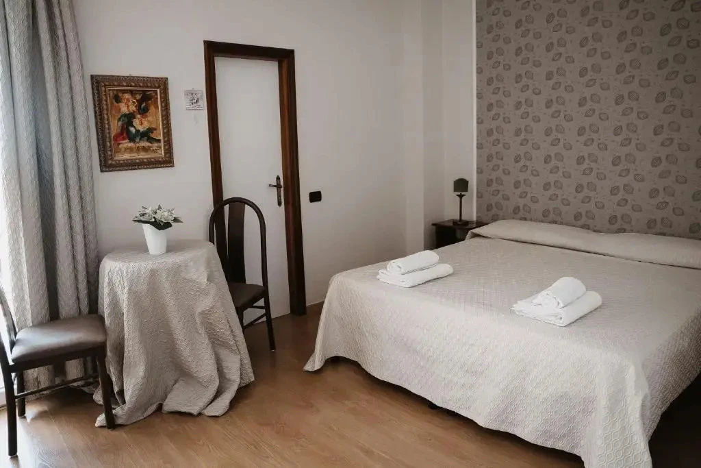Hotel Ristorante Guardanapoli