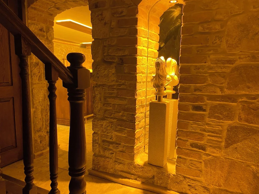 Dionysos 1789 Boutique Hotel