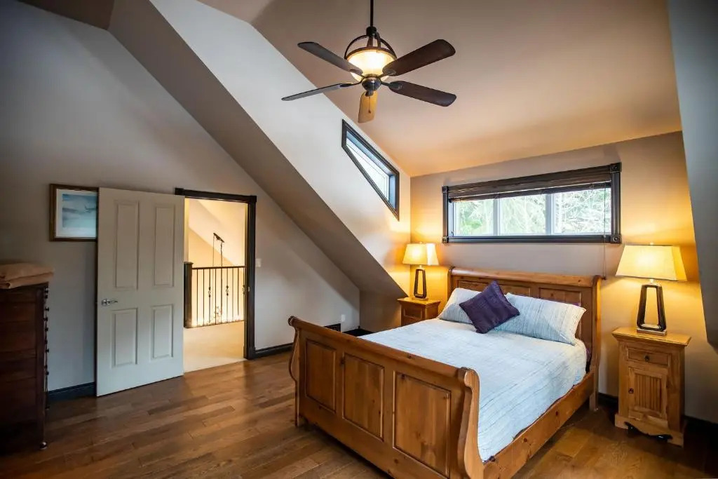 Mountain Gateway by Revelstoke Vacations