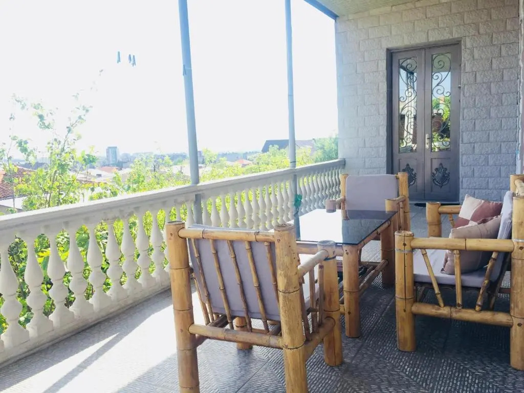 AIA Apartment