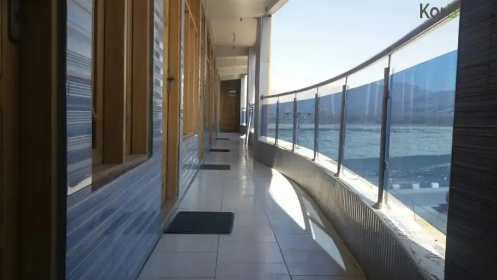 Hotel River side and Restaurant