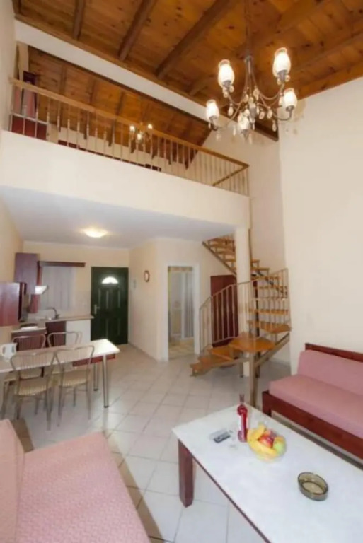 LEremo Luxury Apartments