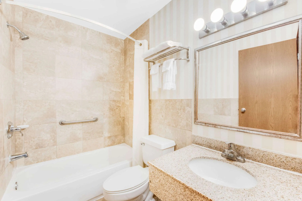 Super 8 by Wyndham Allentown Kutztown Area