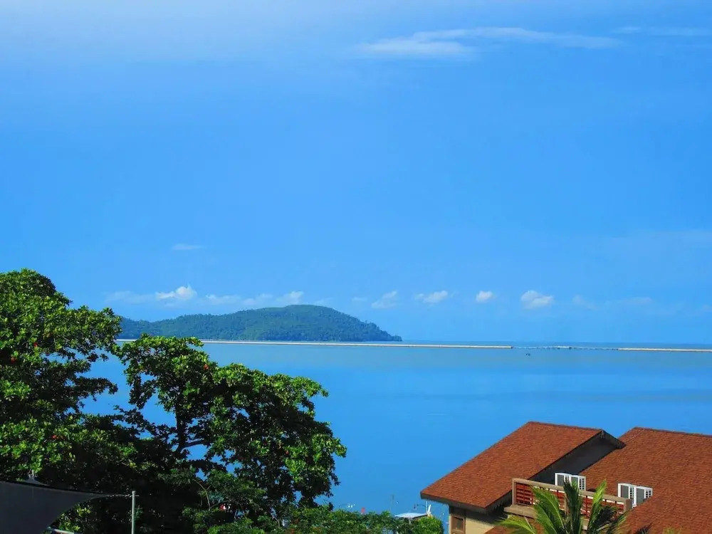 Stunning Sunset View High Speed Fibre Furnished