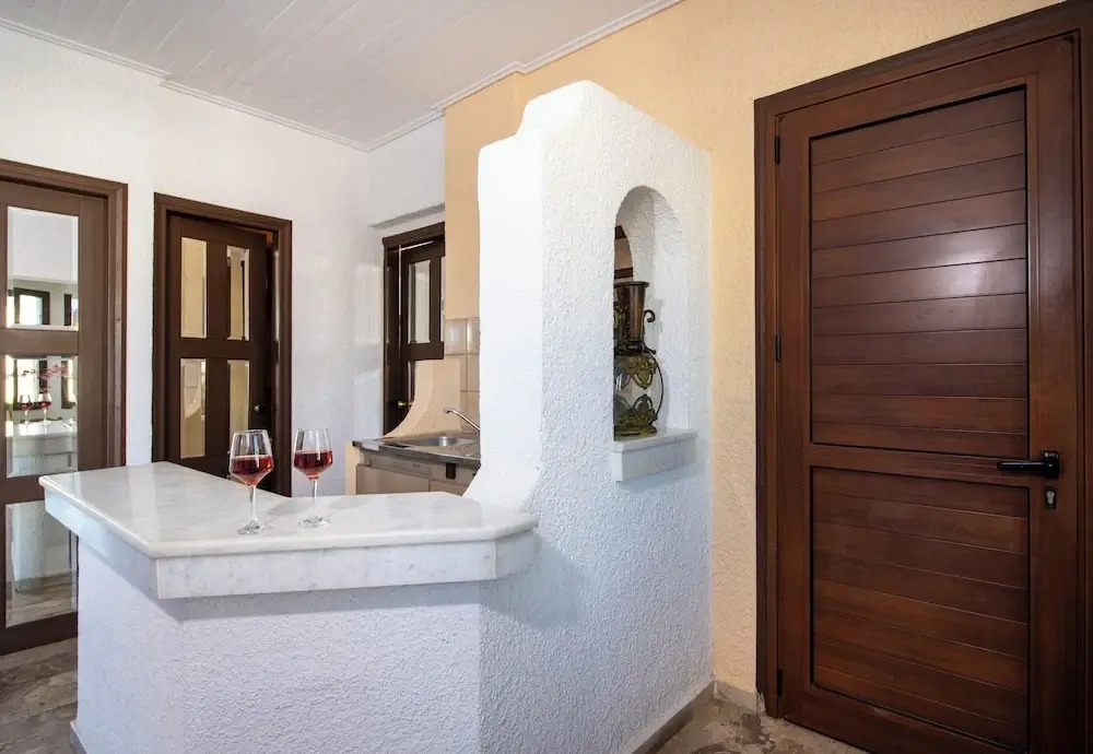 Castle Suites Hotel