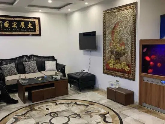 Jilin 168 Theme Hotel