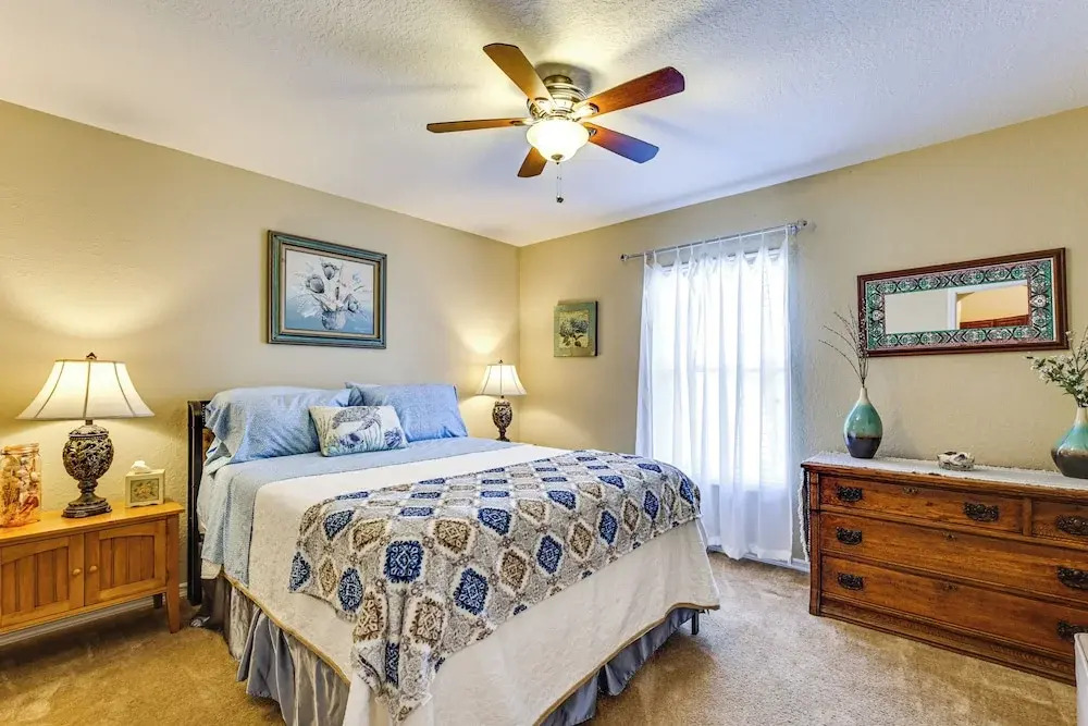 4 Mi to Weeki Wachee Springs! Fun-filled Home