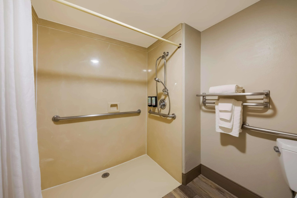 Best Western Inn & Suites Lemoore