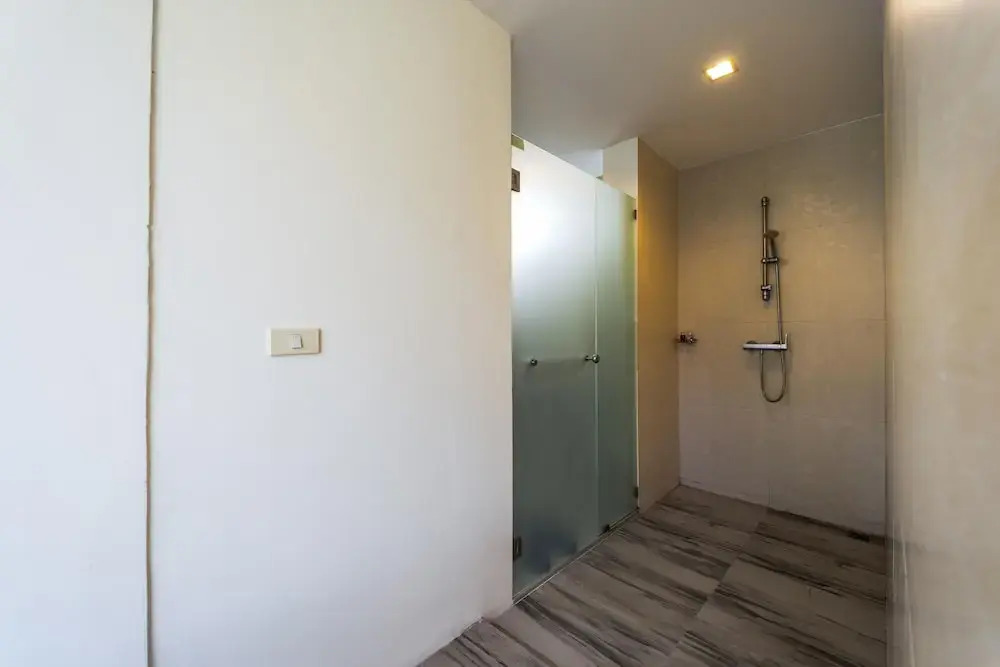 3 Bed Luxury Bali Style Villa Close To Beach PR6