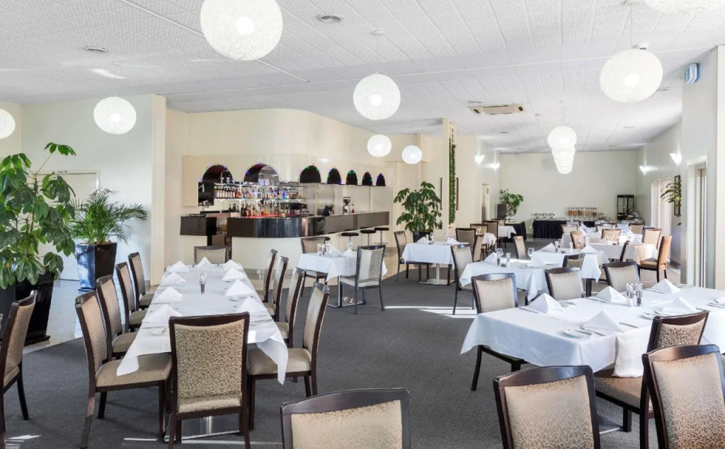 Central Motel & Apartments, Best Western Signature Collection