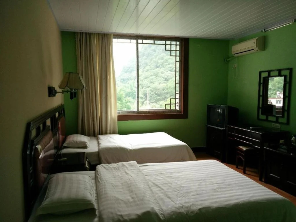 Yangshuo Fengquan Holiday Hotel