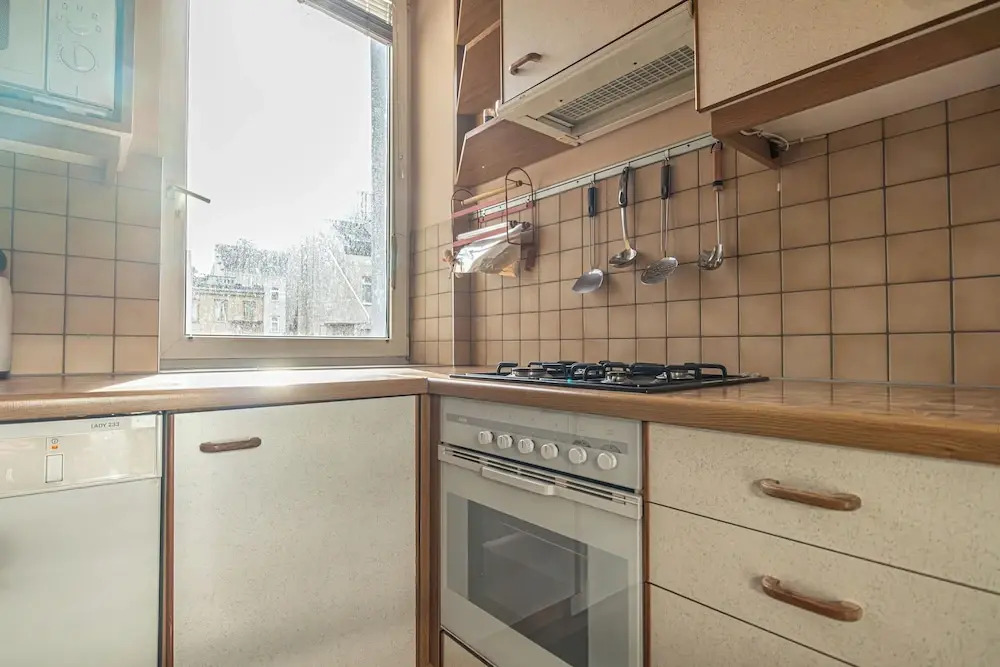 Amazing 1BR-1LR Apt. 7-Min to Stadthalle