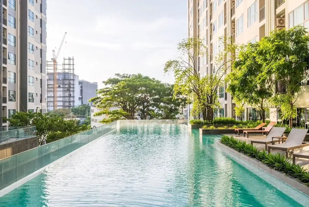 Central Pattaya Residence-The Base Condo