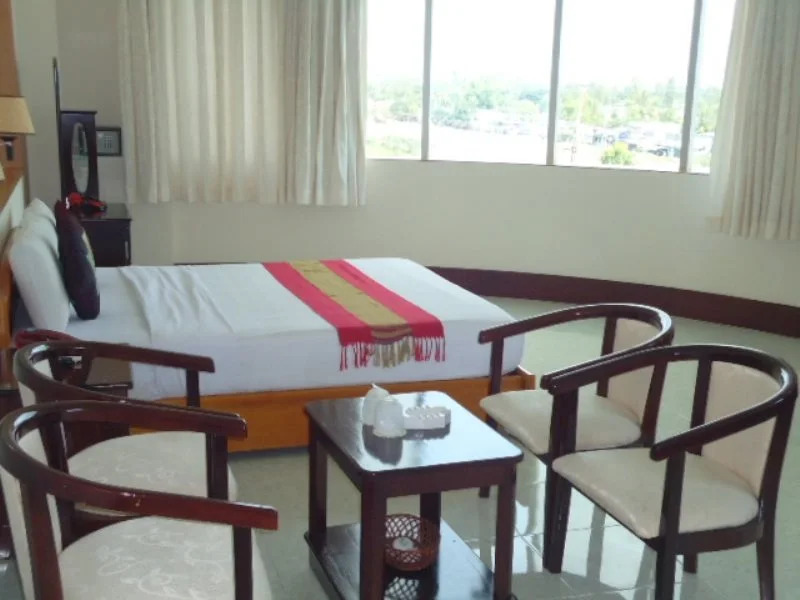 Dong Nam Hotel