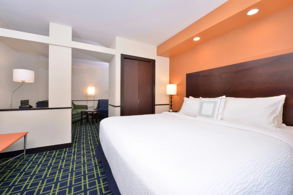 Fairfield by Marriott Tacoma Puyallup