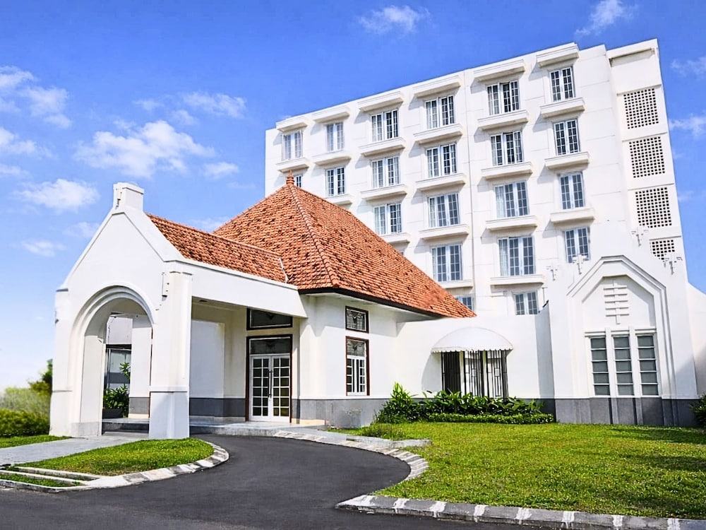 The Prajan Hotel & Villas by natts hospitality