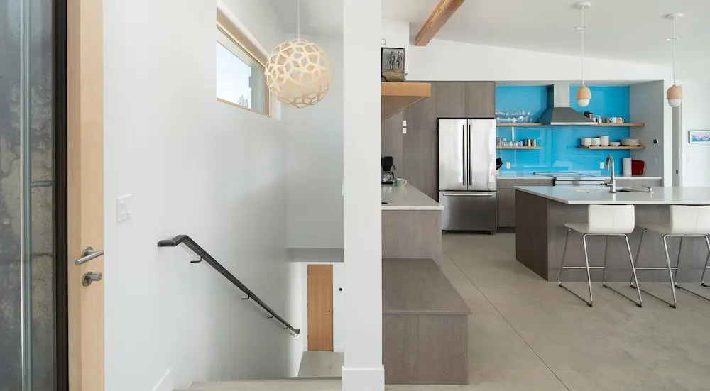 Timberline Haus 3 Bedroom Home by RedAwning
