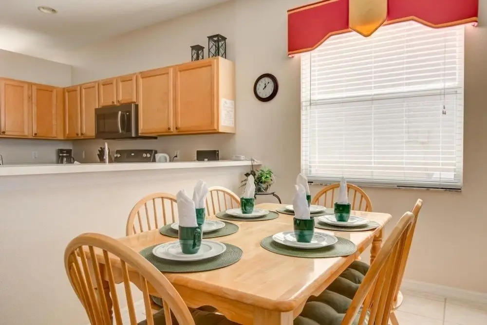 Affordable Gem Private Pool 8 Miles To Disney! 4 Bedroom Home
