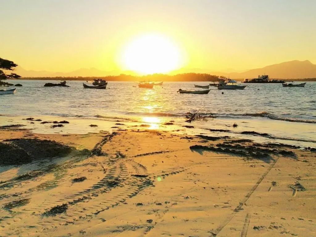 Ap Novo - Vista para o Mar - Guaratuba - Wi-Fi