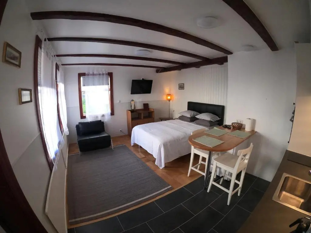 Ranargata Apartment