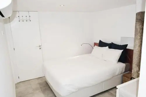 Luxury rooms in Central Lisbon next station