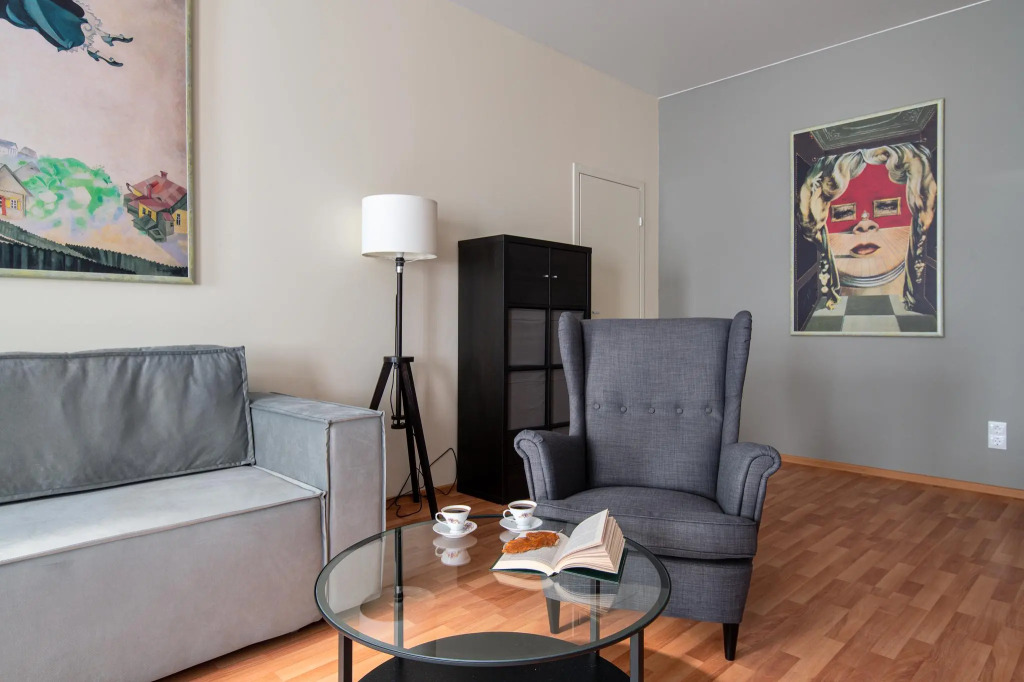 Sutki Rent у Дворцовой площади