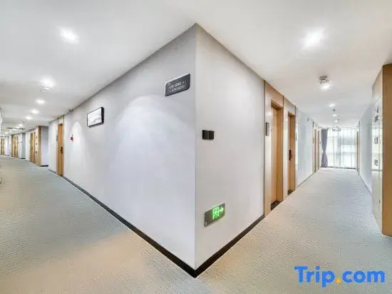 Yulan Hotel