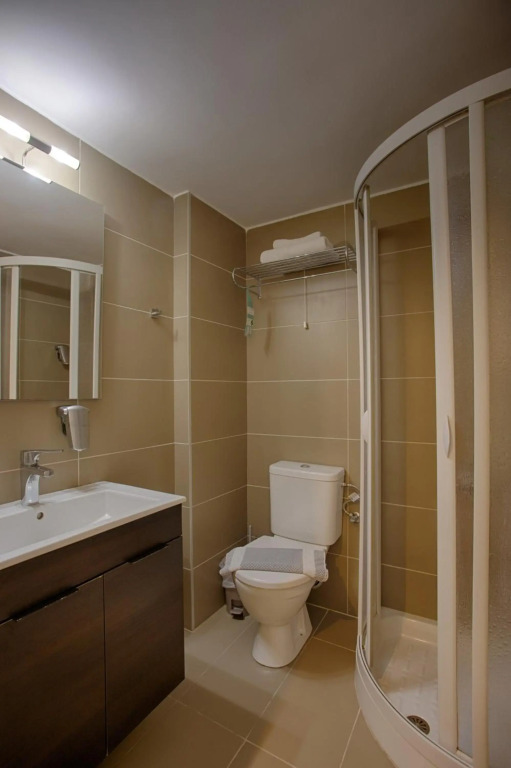 Irini Hotel