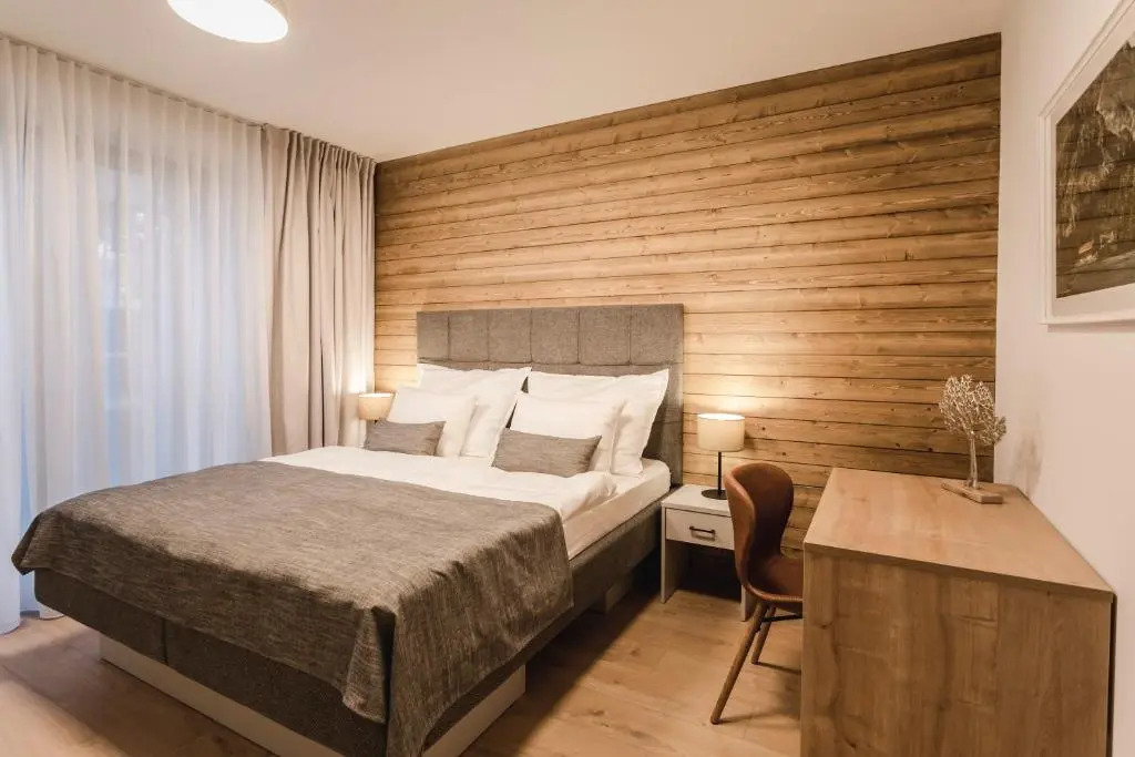 ARIETES MARMONT Resort