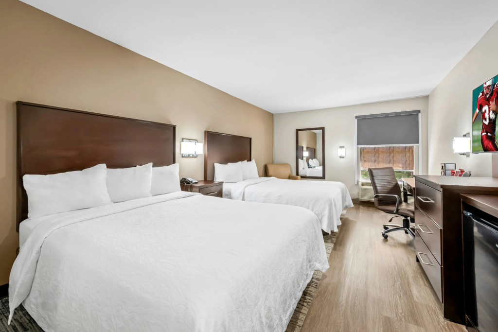 Red Roof Inn PLUS Henderson