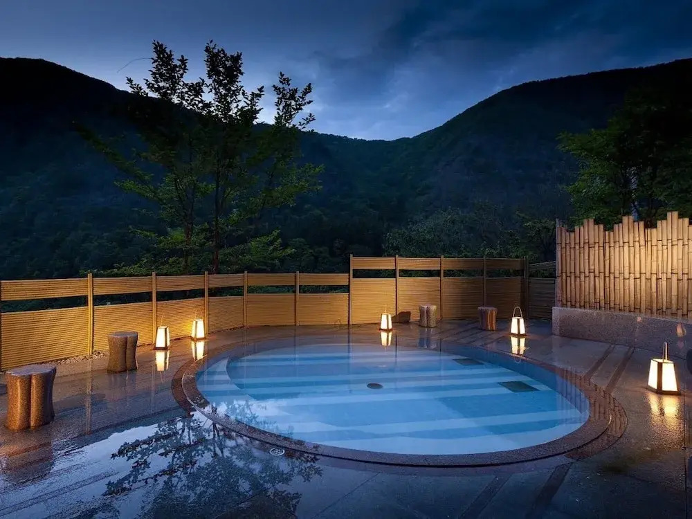 Ashinomaki hotels